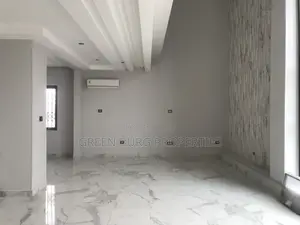 5bdrm House in East Legon for rent