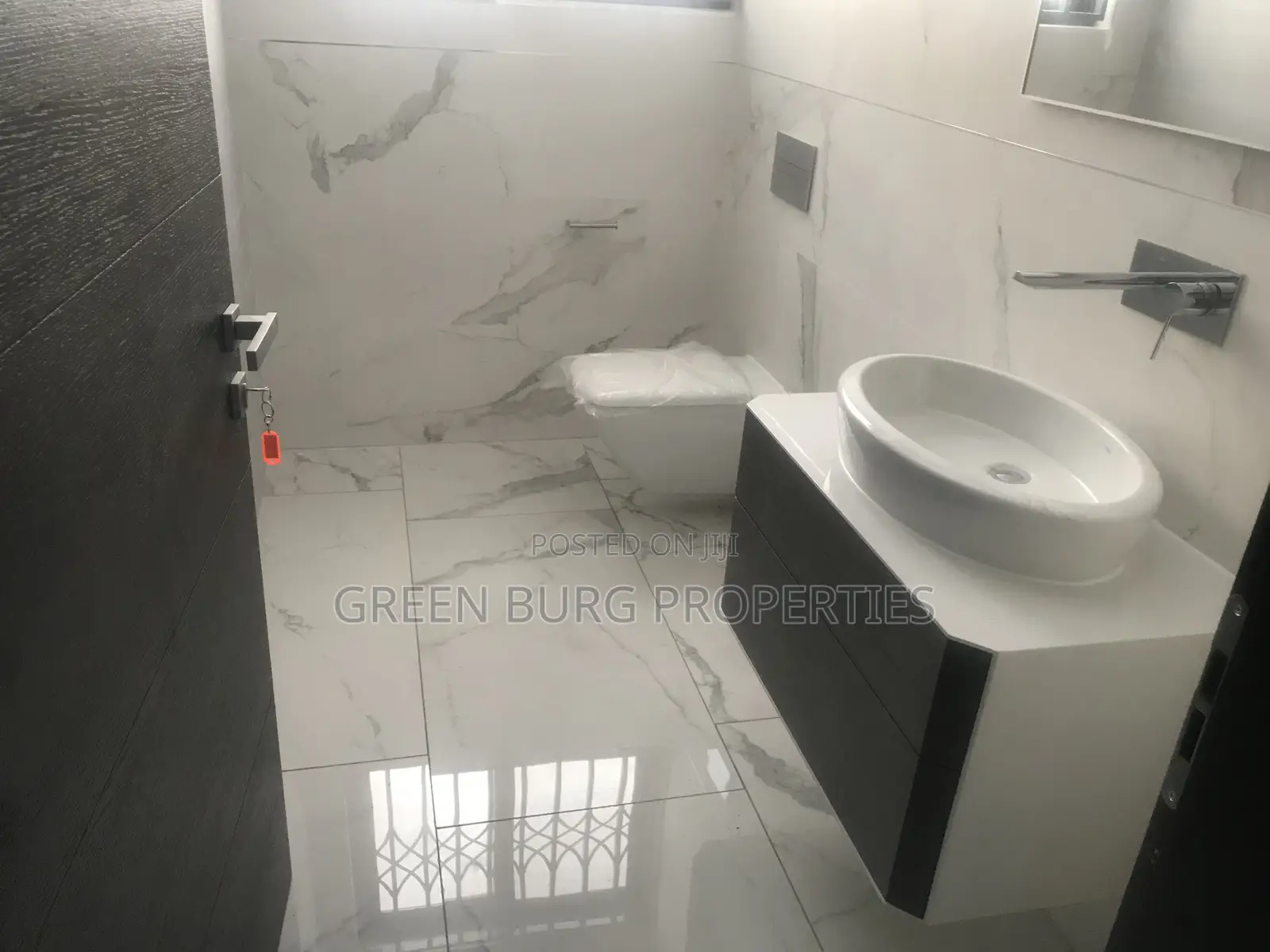 5bdrm House in East Legon for rent