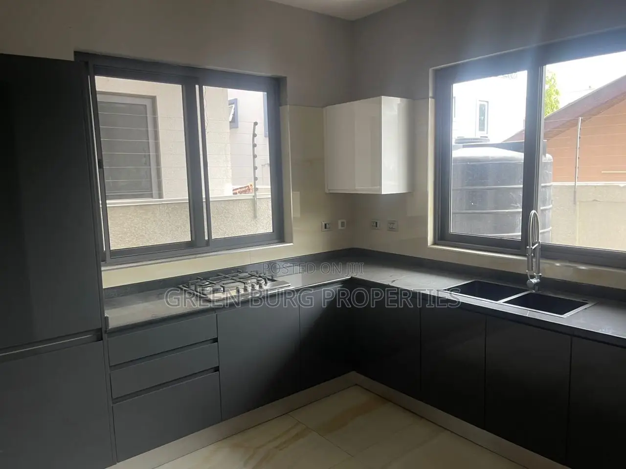 5bdrm House in East Legon for rent