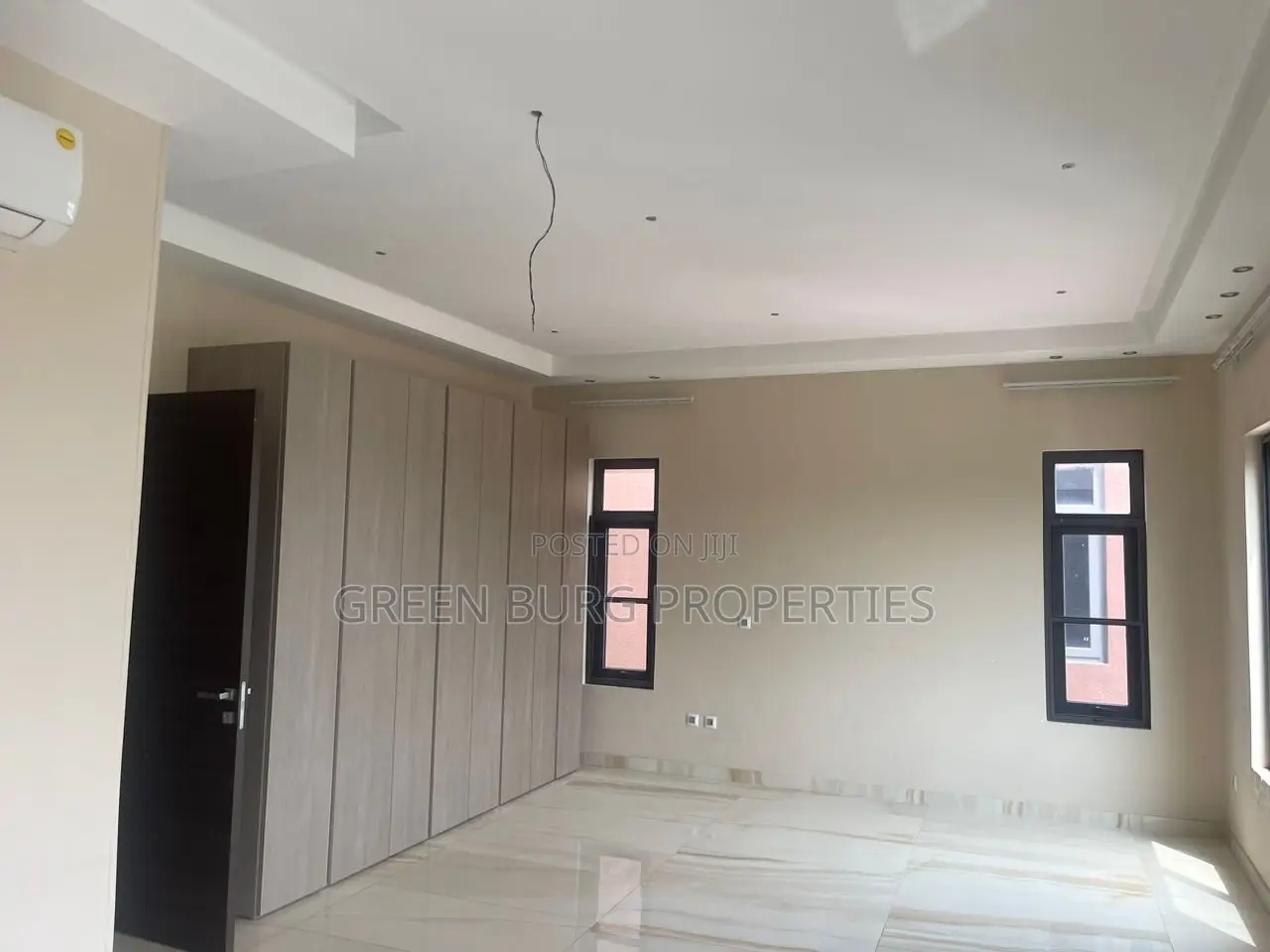 5bdrm House in East Legon for rent