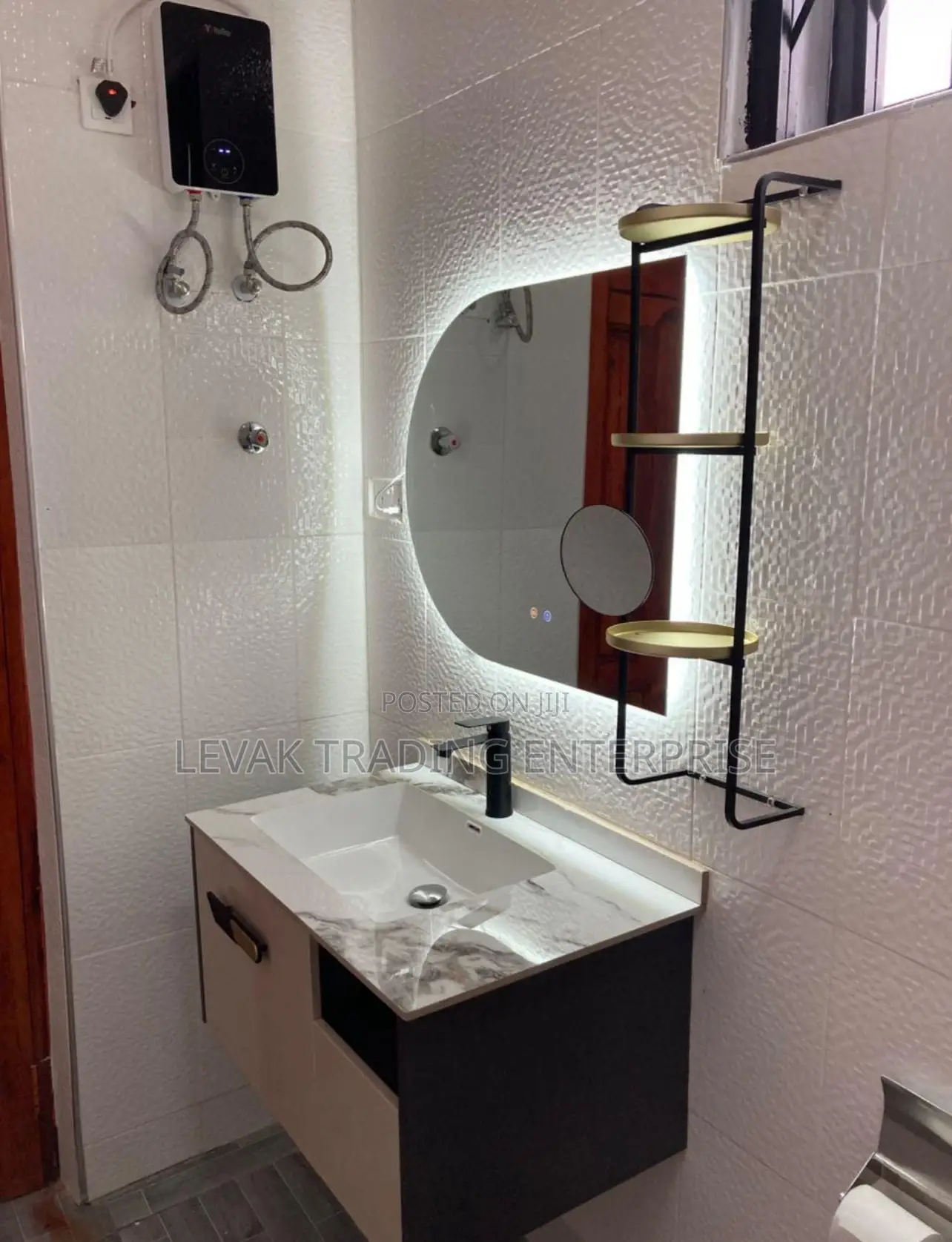 Cabinet Basin With Light
