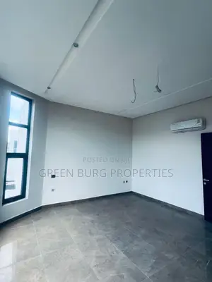 3bdrm House in East Legon for rent