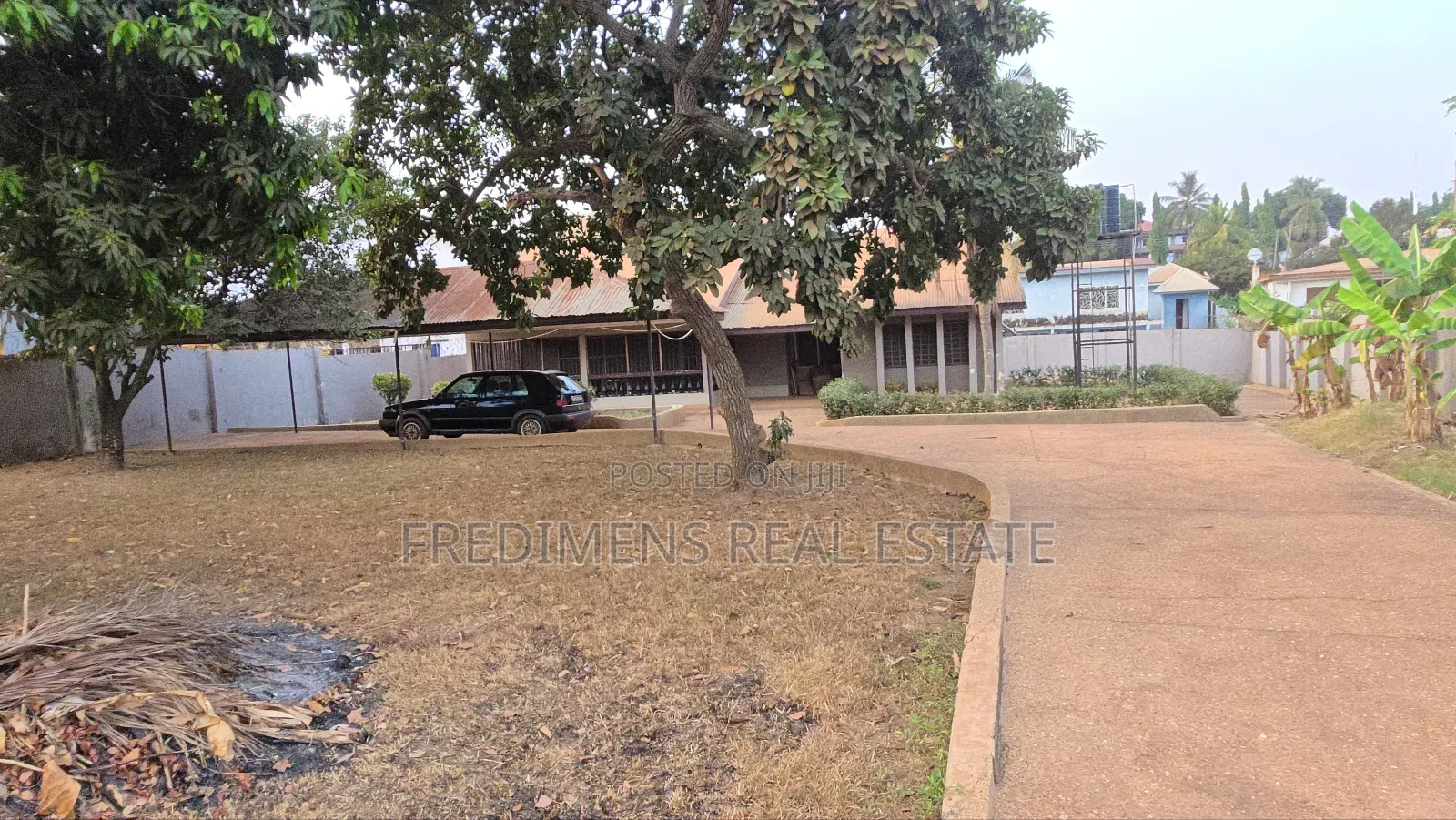 4bdrm House in Fredimens Real, Kumasi Metropolitan for sale