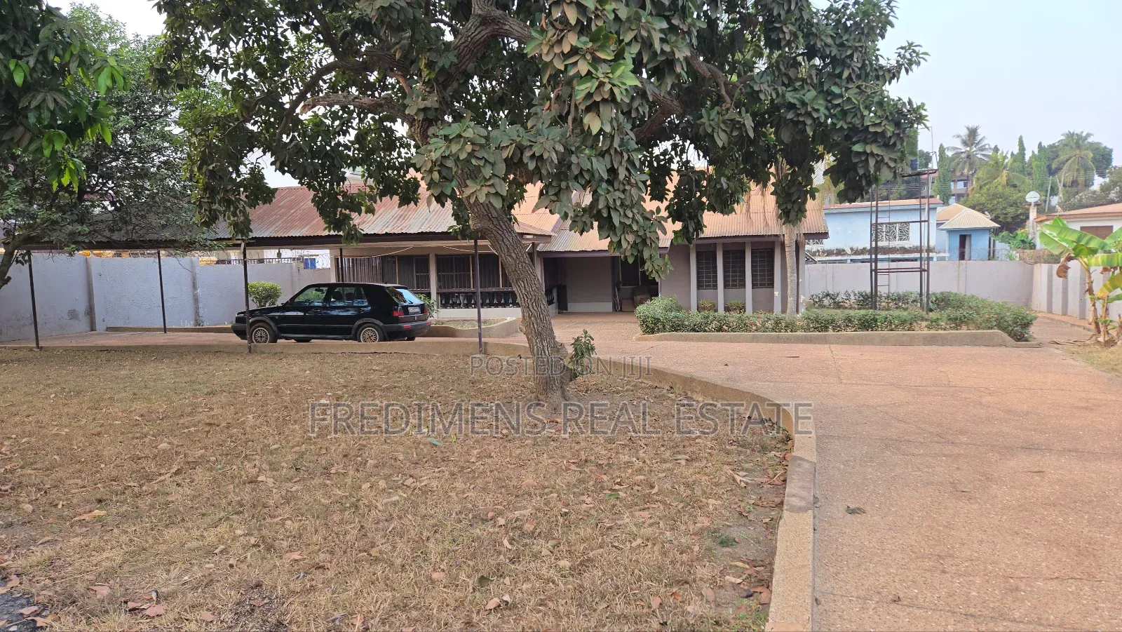 4bdrm House in Fredimens Real, Kumasi Metropolitan for sale