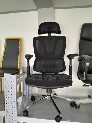 Affordable Fabric Swivel Chairs 
