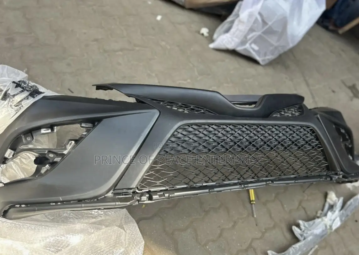 Toyota Corolla 2018 2019 2020 Front Bumper With Grille