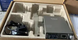 10/100 to 100basefx (SC) Multimode Media Converter DMC-300SC