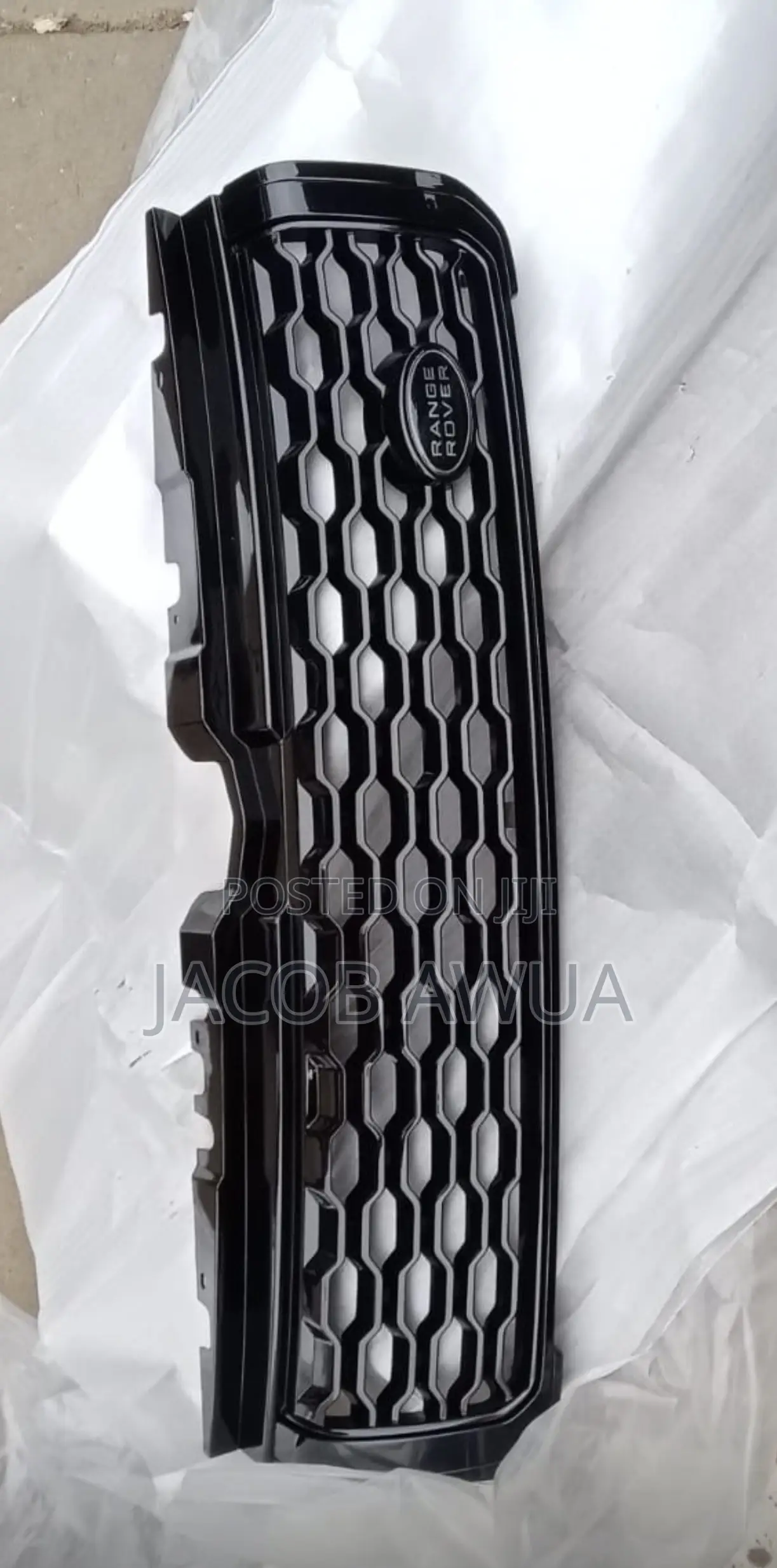 2012 Range Rover Evoque Front Grille Available
