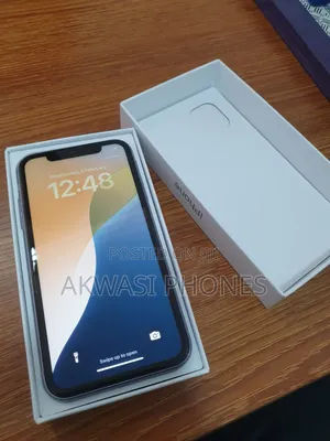 New Apple iPhone 11 128 GB Purple