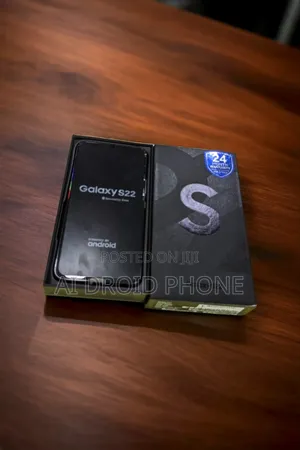New Samsung Galaxy S22 5G 128 GB Green