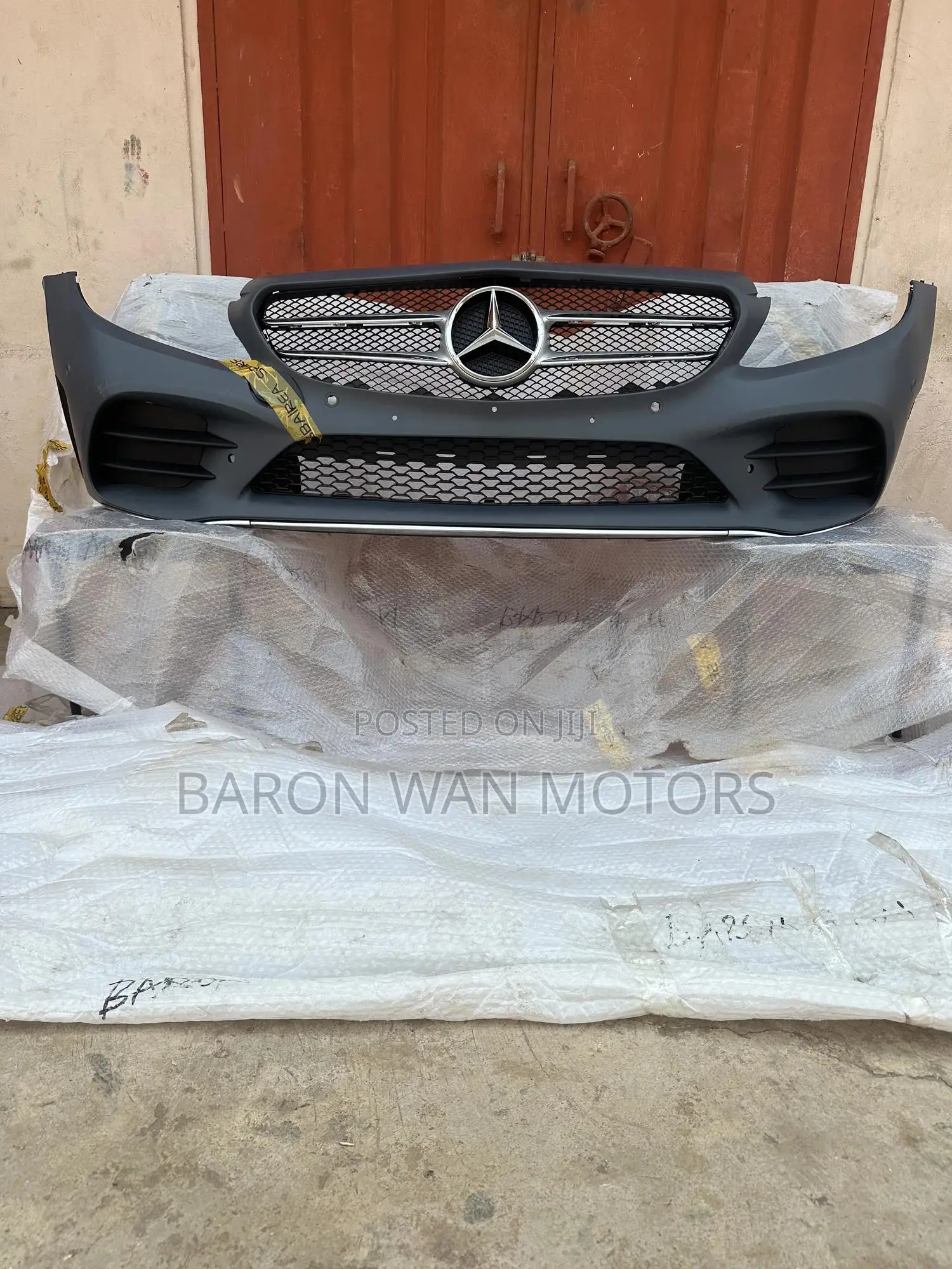 W205 C300 Front Bumper 2019 Complete With Grill Available