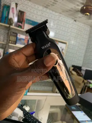 Rechargeable Cordless Hair Clippers/ Barbering Machine WA096