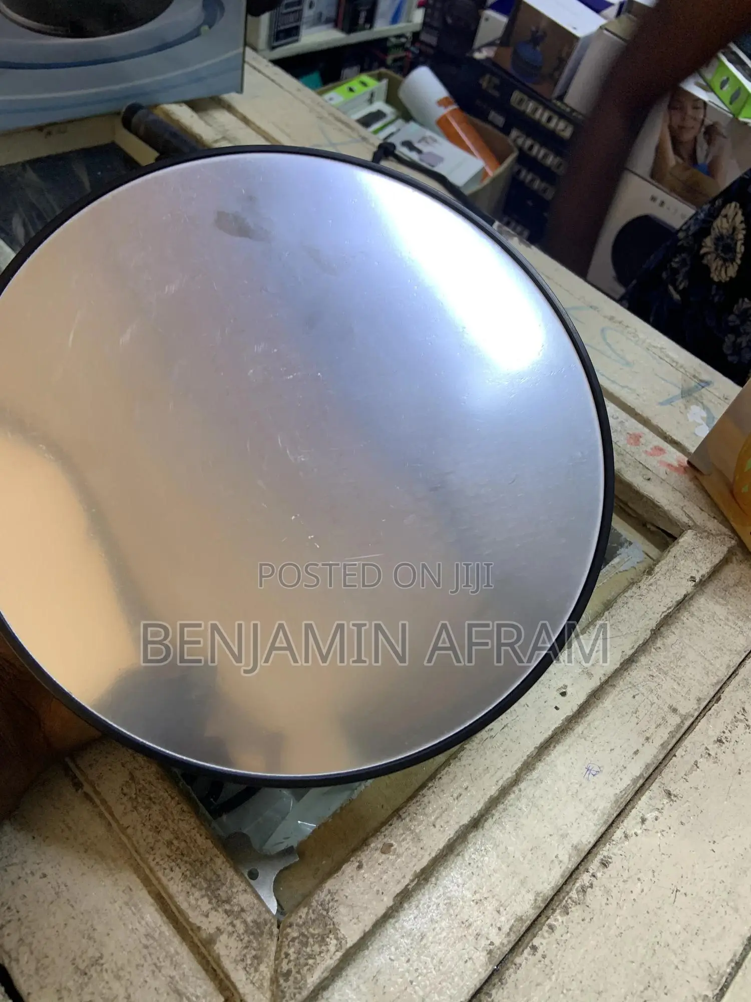 360 Turn Table for Advertising