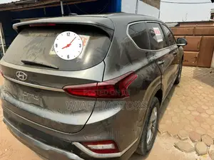 Hyundai Santa Fe SE 2.4 AWD 2020 Gray