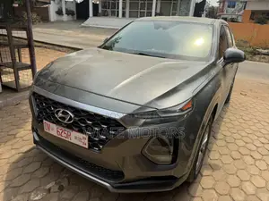 Hyundai Santa Fe SE 2.4 AWD 2020 Gray
