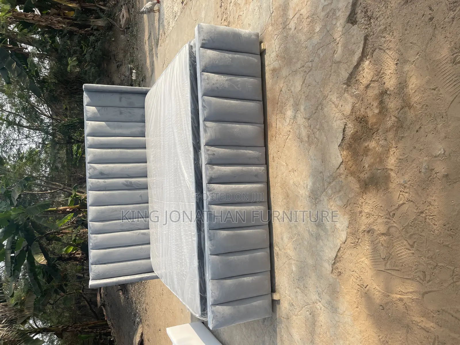 King Size Bed And Mattress Available