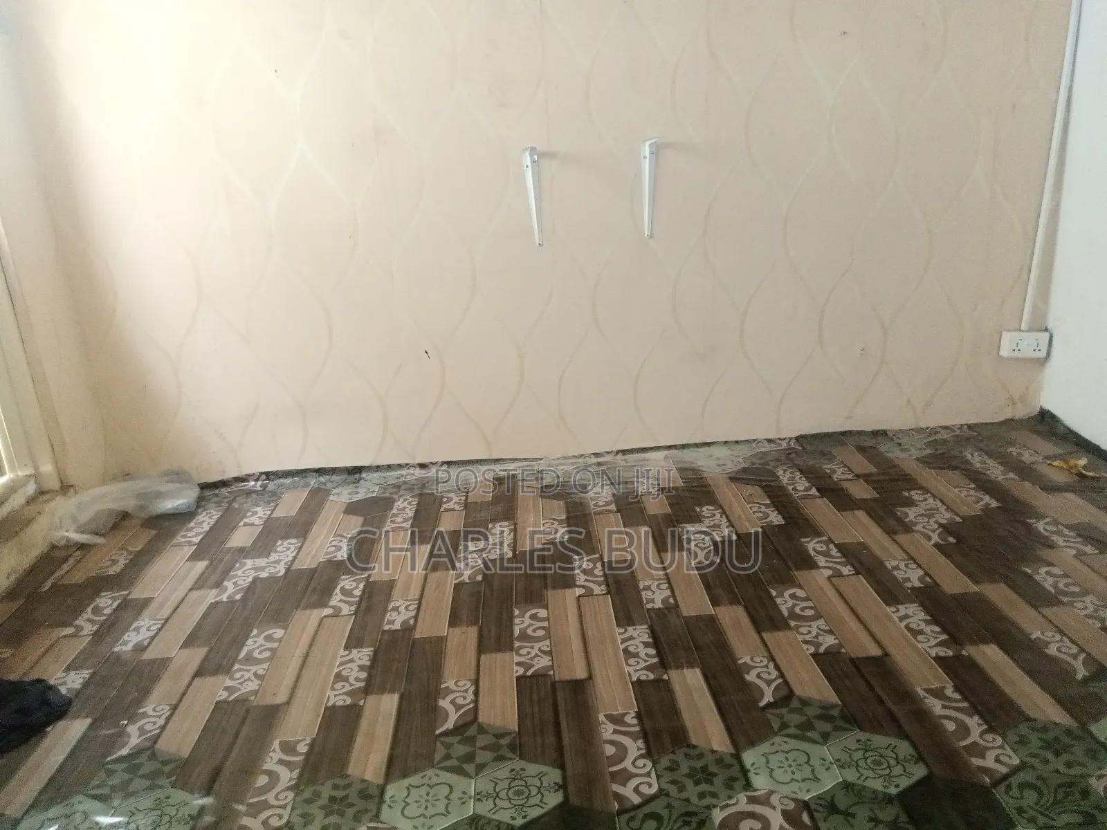 1bdrm Apartment in Alololo Estate, Dansoman for rent