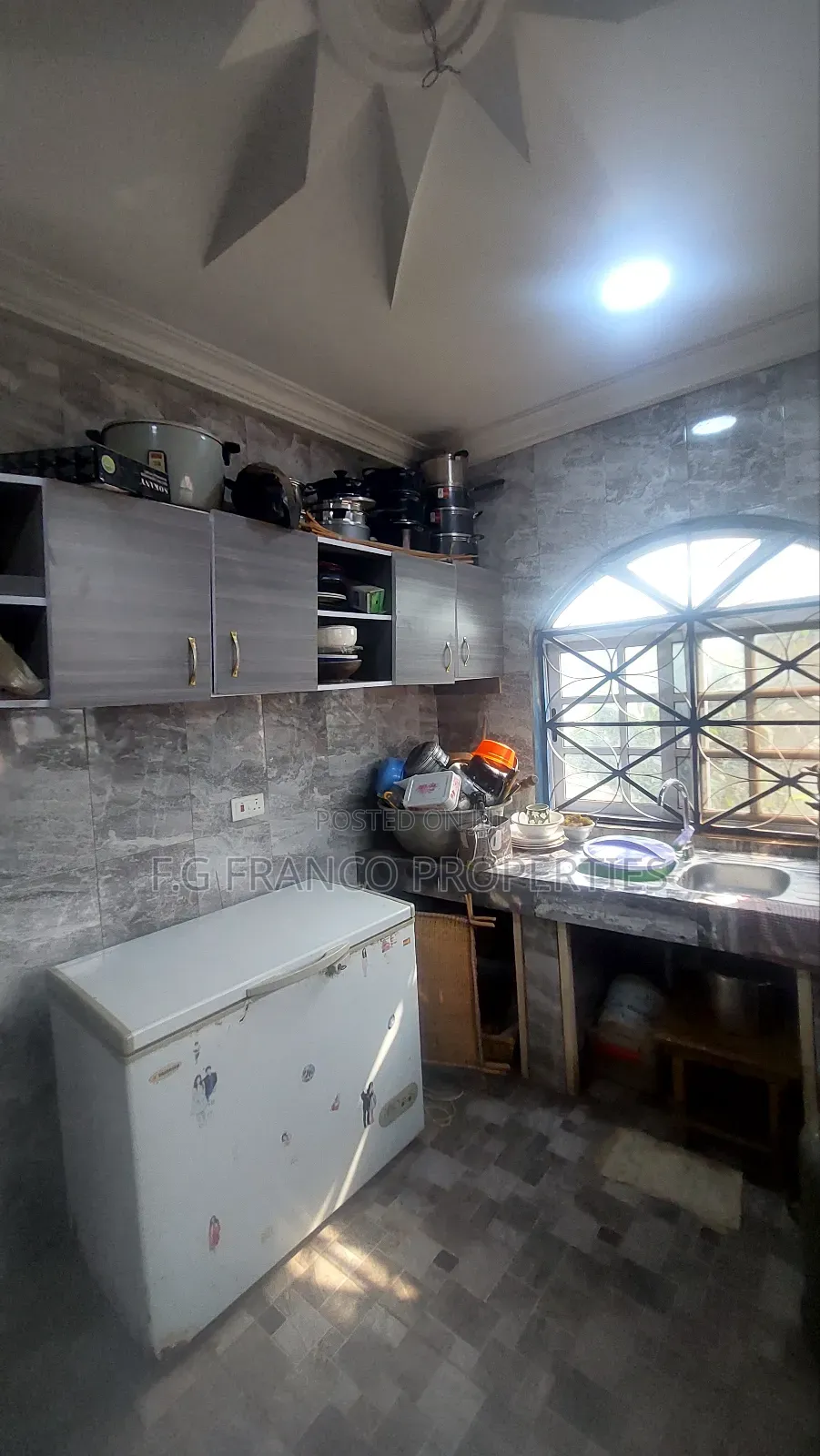 7bdrm House in Kg.Franco Properties, Spintex for sale