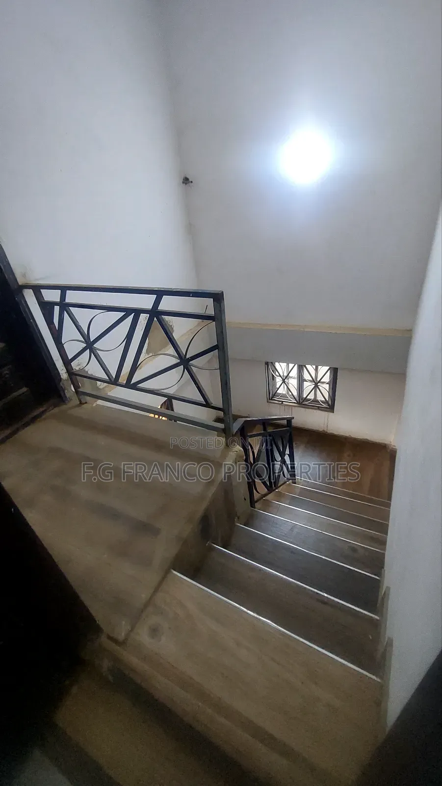 7bdrm House in Kg.Franco Properties, Spintex for sale