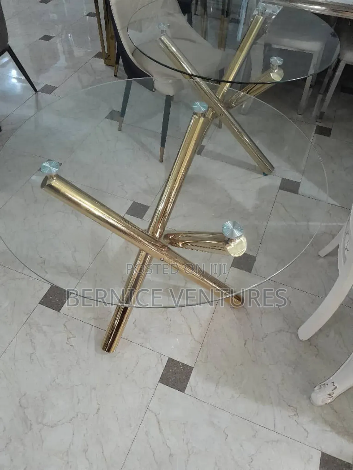 Transparent Dining  Table