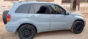 Toyota RAV4 Automatic 2002 Silver
