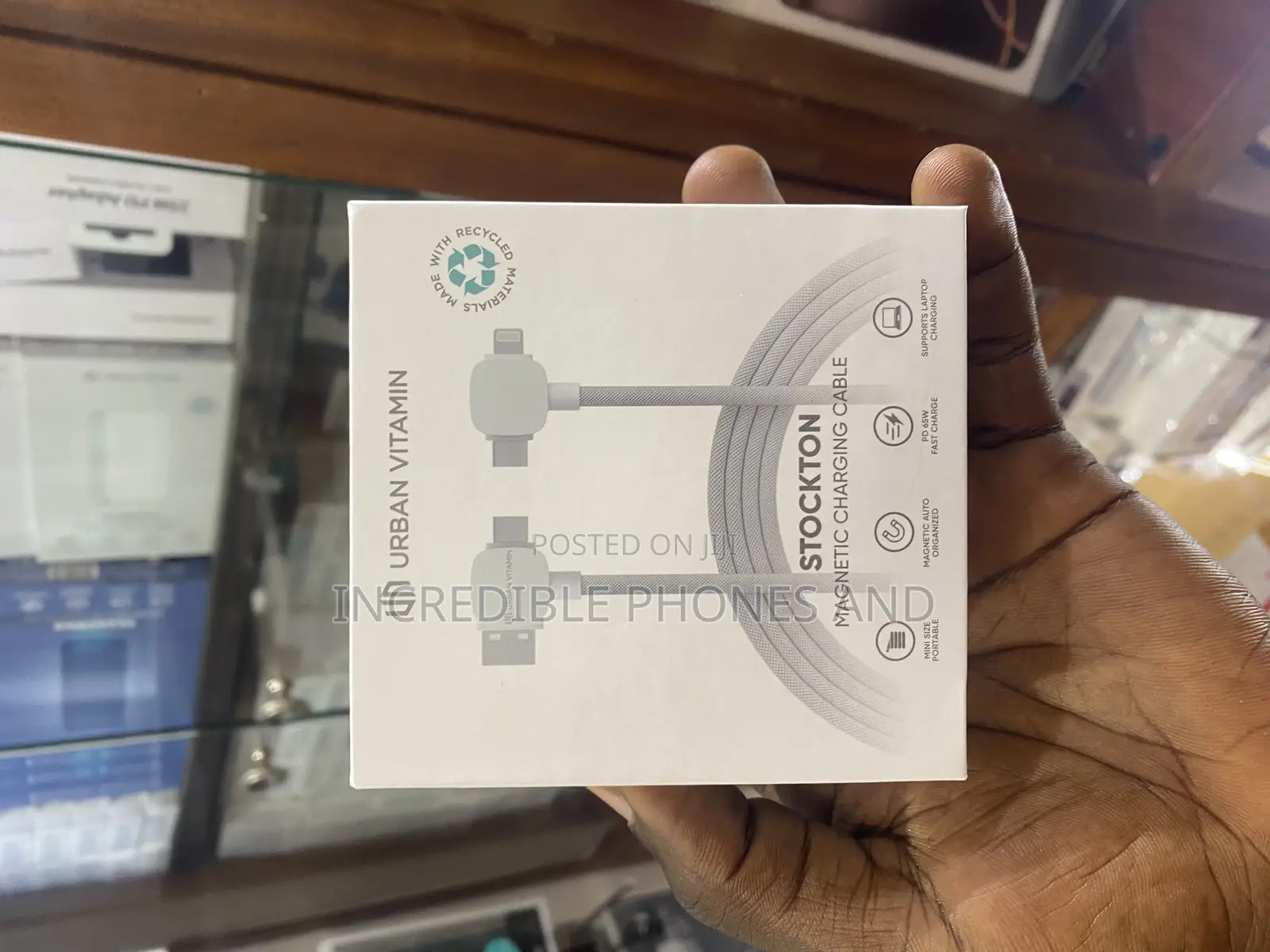 Urban Vitamin Magnetic Charging Cable