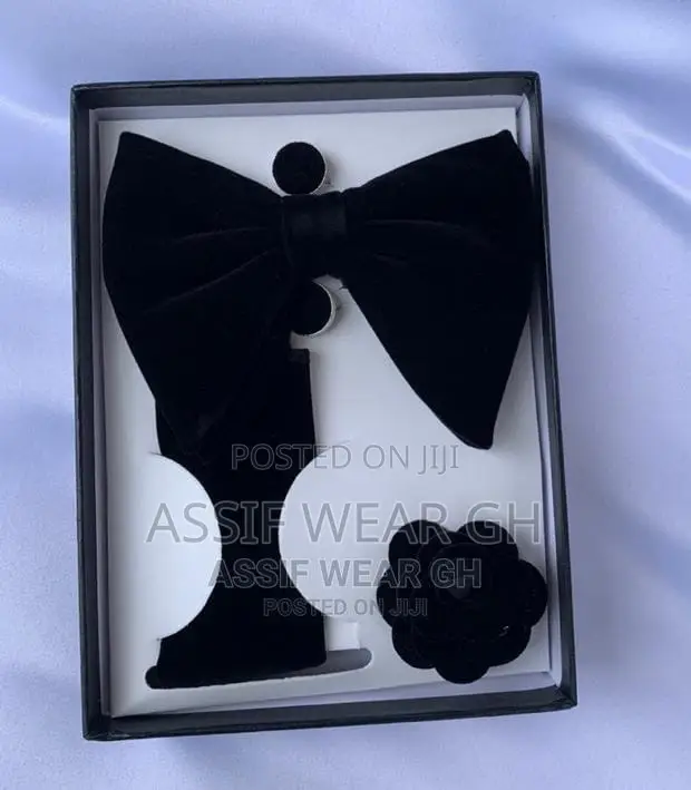 Quality and Classic Velvet Black Bow Tie