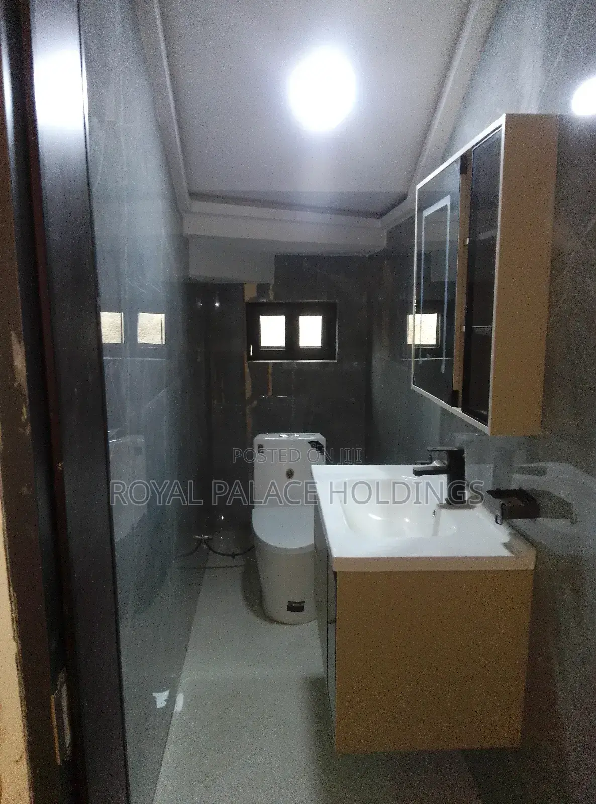 4bdrm Duplex in East Legon, Ability for sale