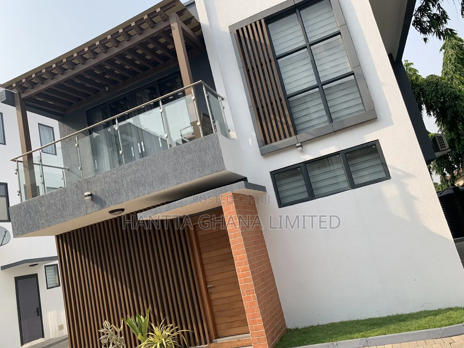 2bdrm Townhouse / Terrace in East Legon, Ghana Link Area for rent