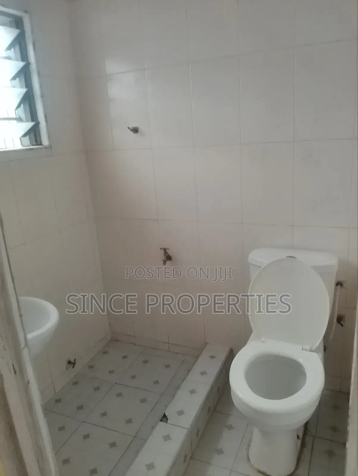 1bdrm Apartment in Sinco Properties, Madina for rent