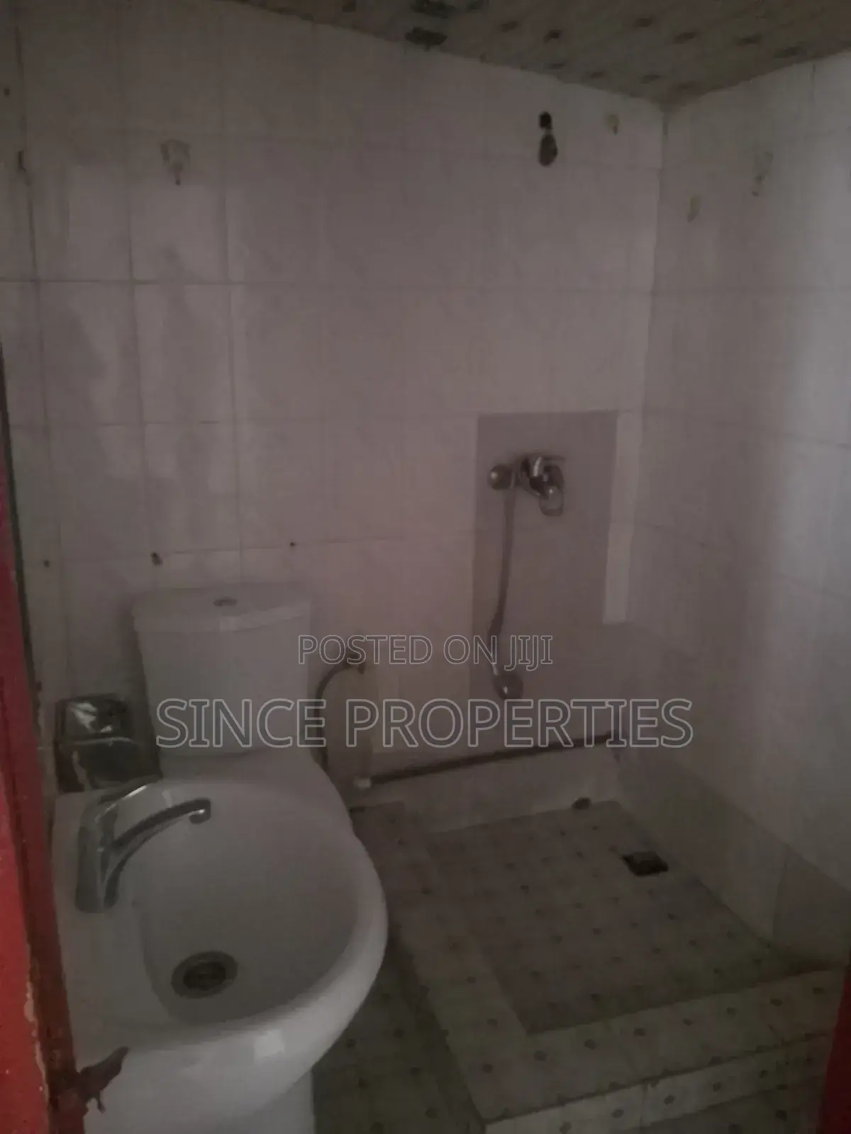 1bdrm Apartment in Sinco Properties, Madina for rent
