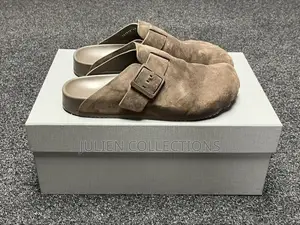 Balenciaga Slides Brown