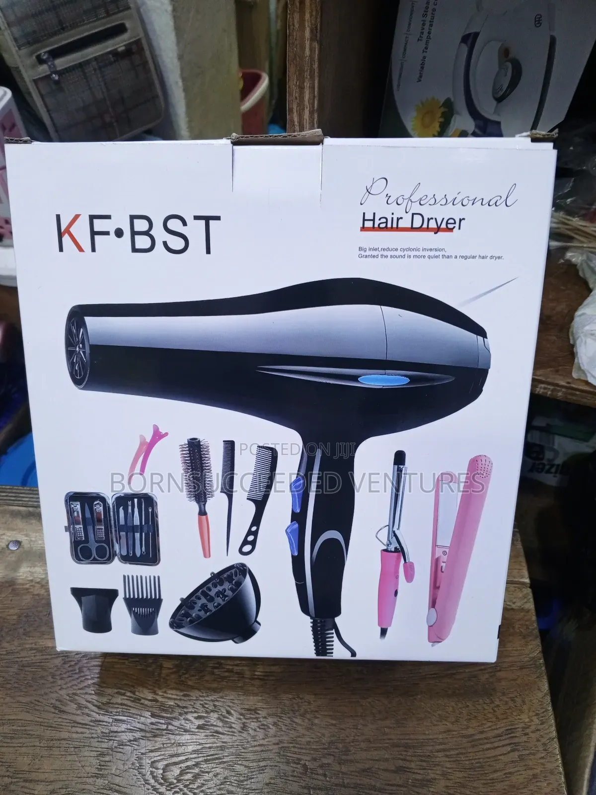 Professional Dryer With Accessories