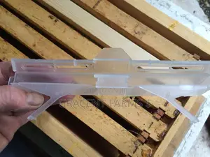 Small Hive Beetle Trap
