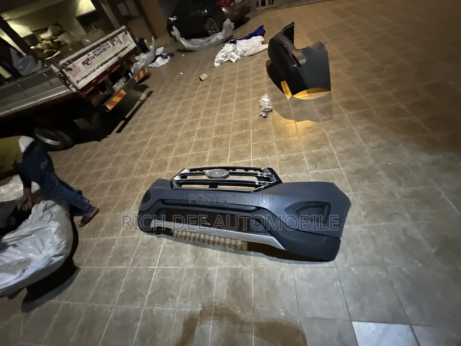 Ford Edge 2018 Front Bumper Complete