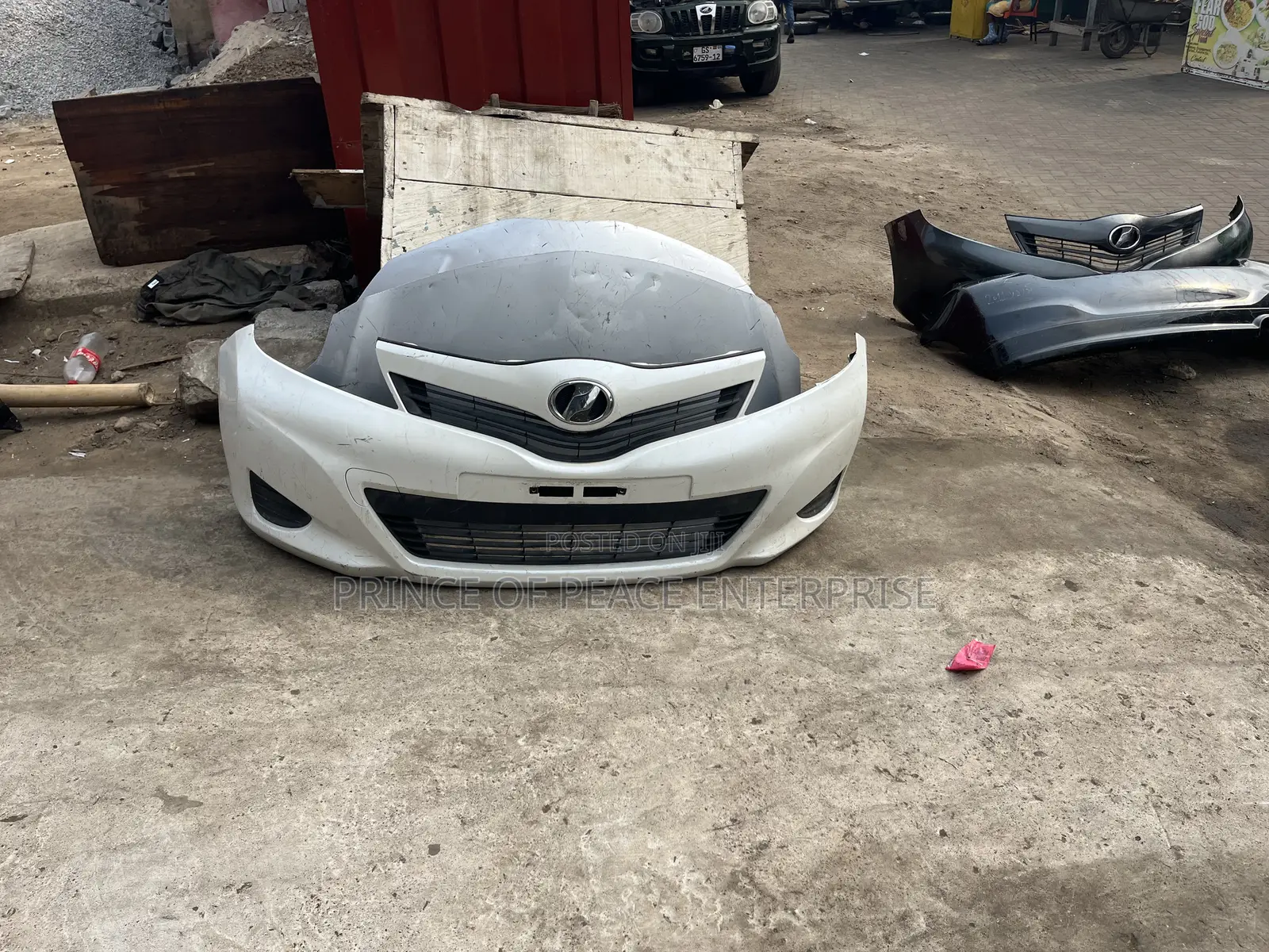 Toyota Vitz 2012 2013 2014 Complete Front Bumper