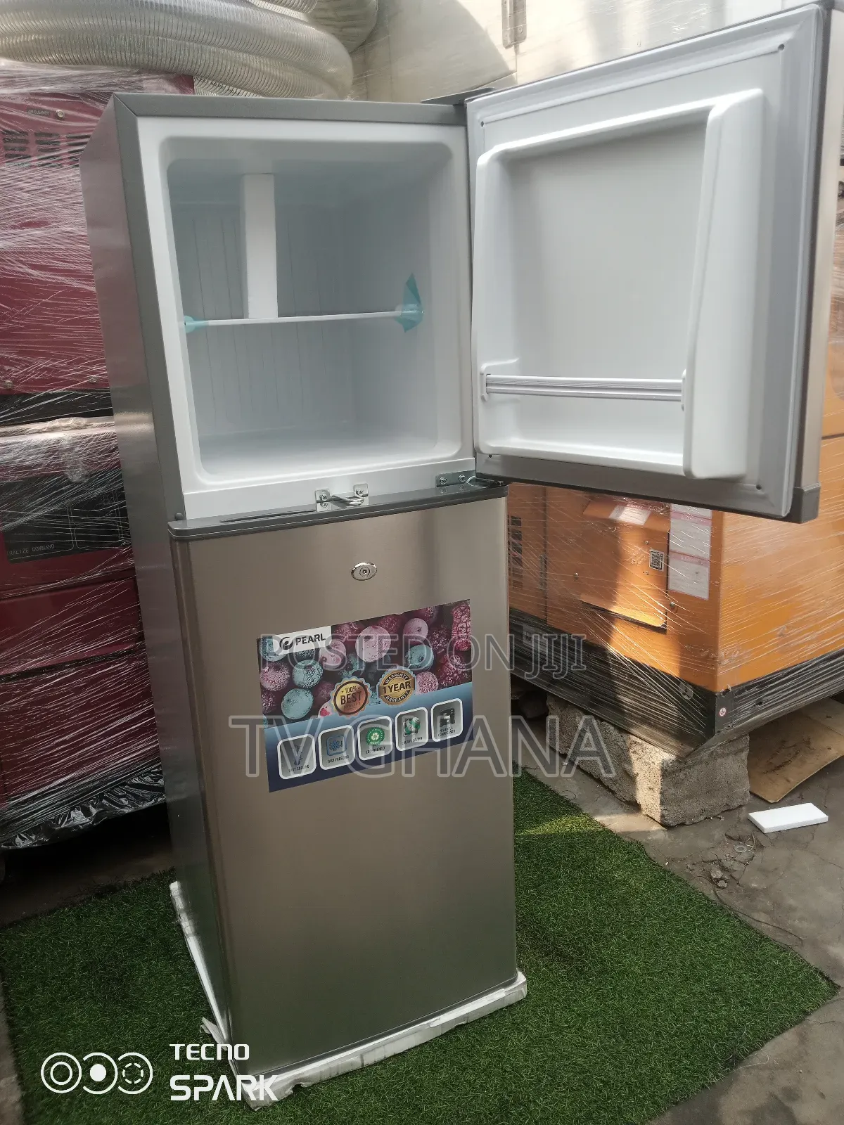 Brand New Pearl Refrigerator/Freezer Refrigerator/Freezer