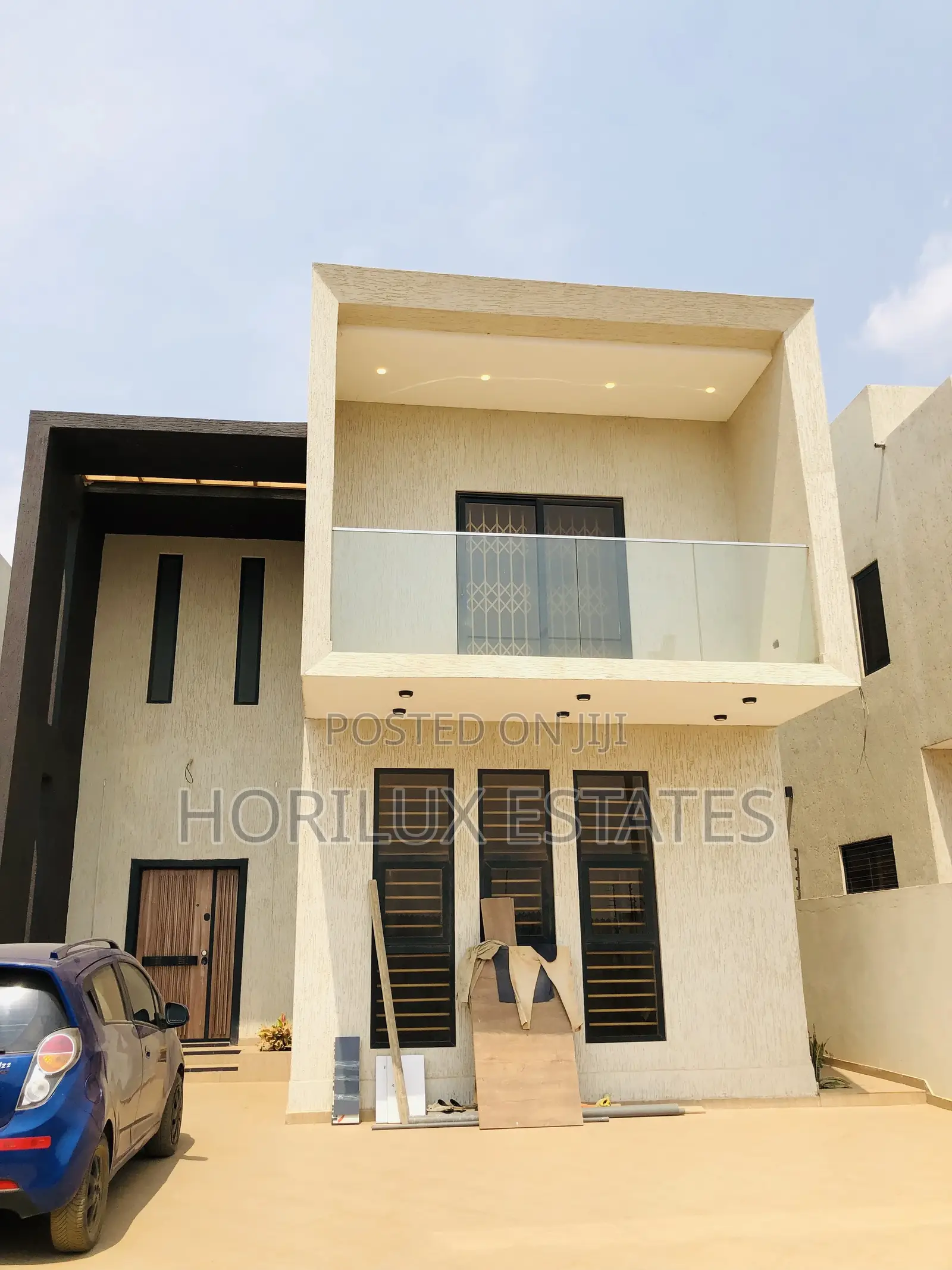5bdrm Mansion in Kon Agency, Lake Side Estate for sale