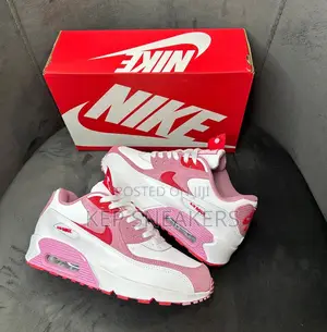Nike Airmax 90 “Valentines Day 2021”