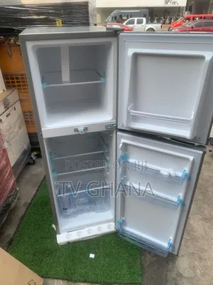 Fast Cooling Refrigerator Pearl 138L Freezer/Fridge