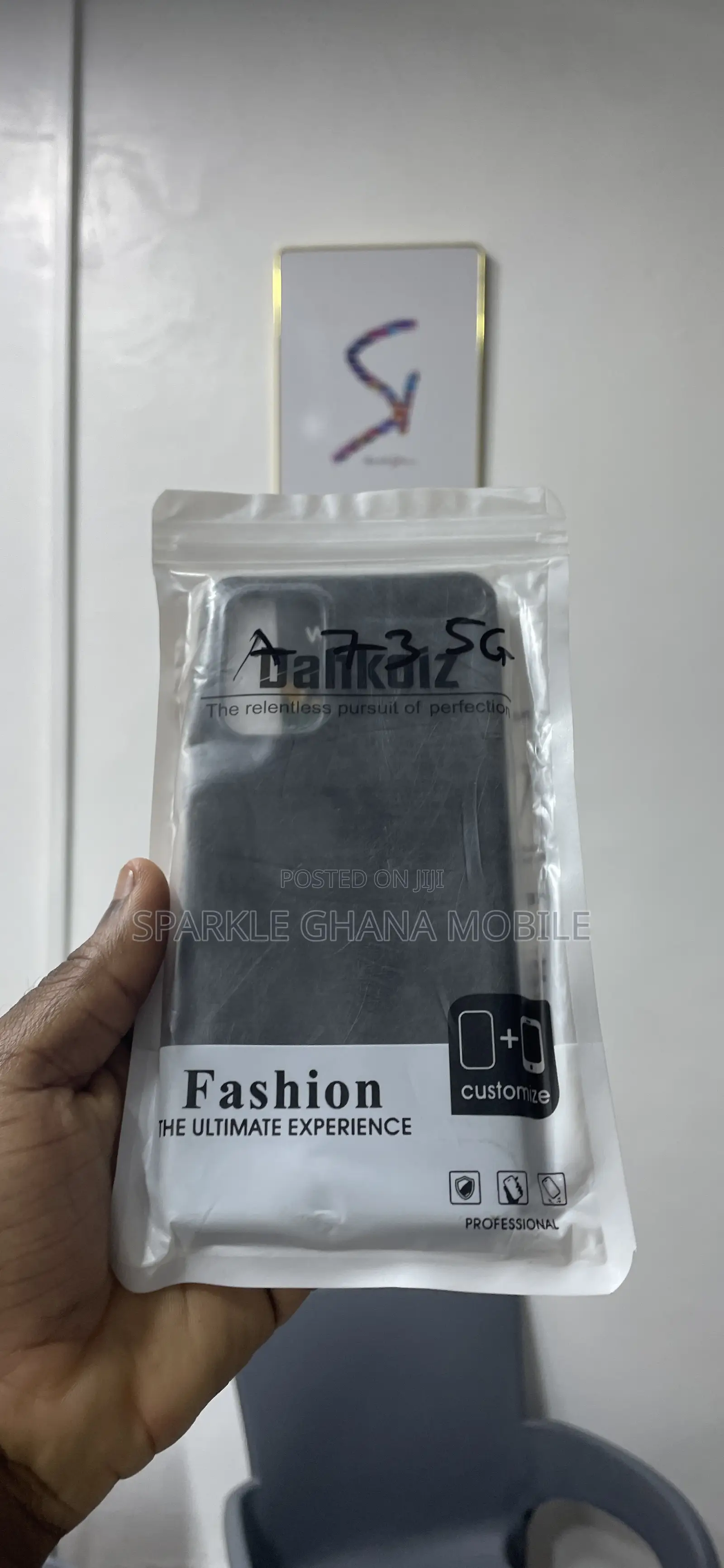 Samsung Galaxy A73 5G (Dahkoiz Case) Black Back Case
