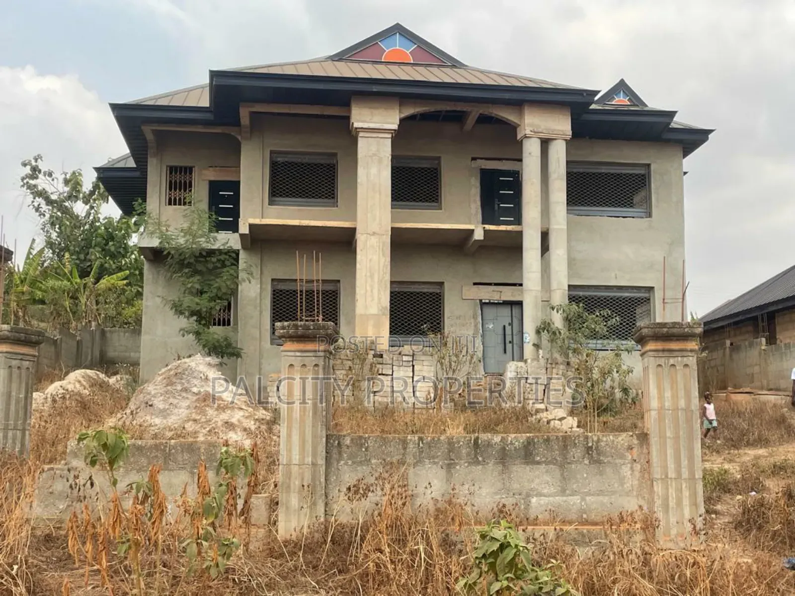 5bdrm House in Sokoban Wood Village, Kumasi Metropolitan for sale