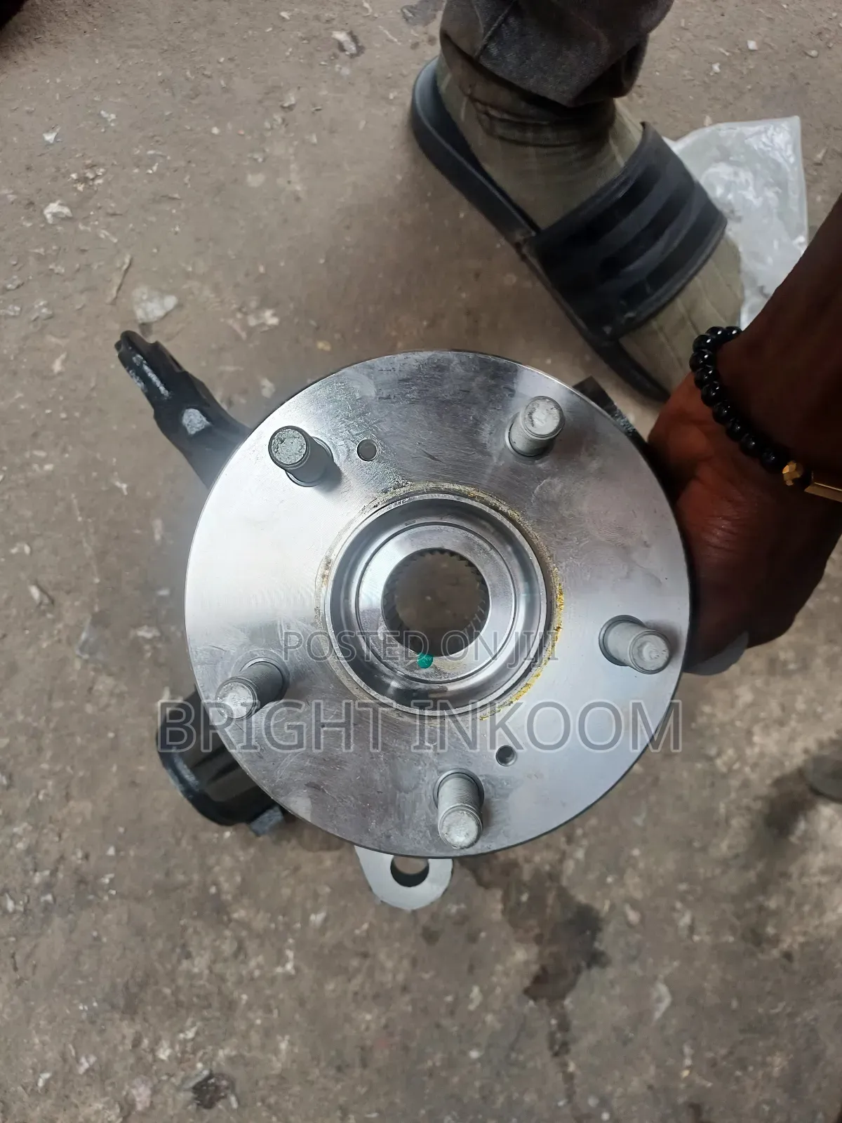 Honda CRV 2017 2018 2019 2020 Front Hubs Companies