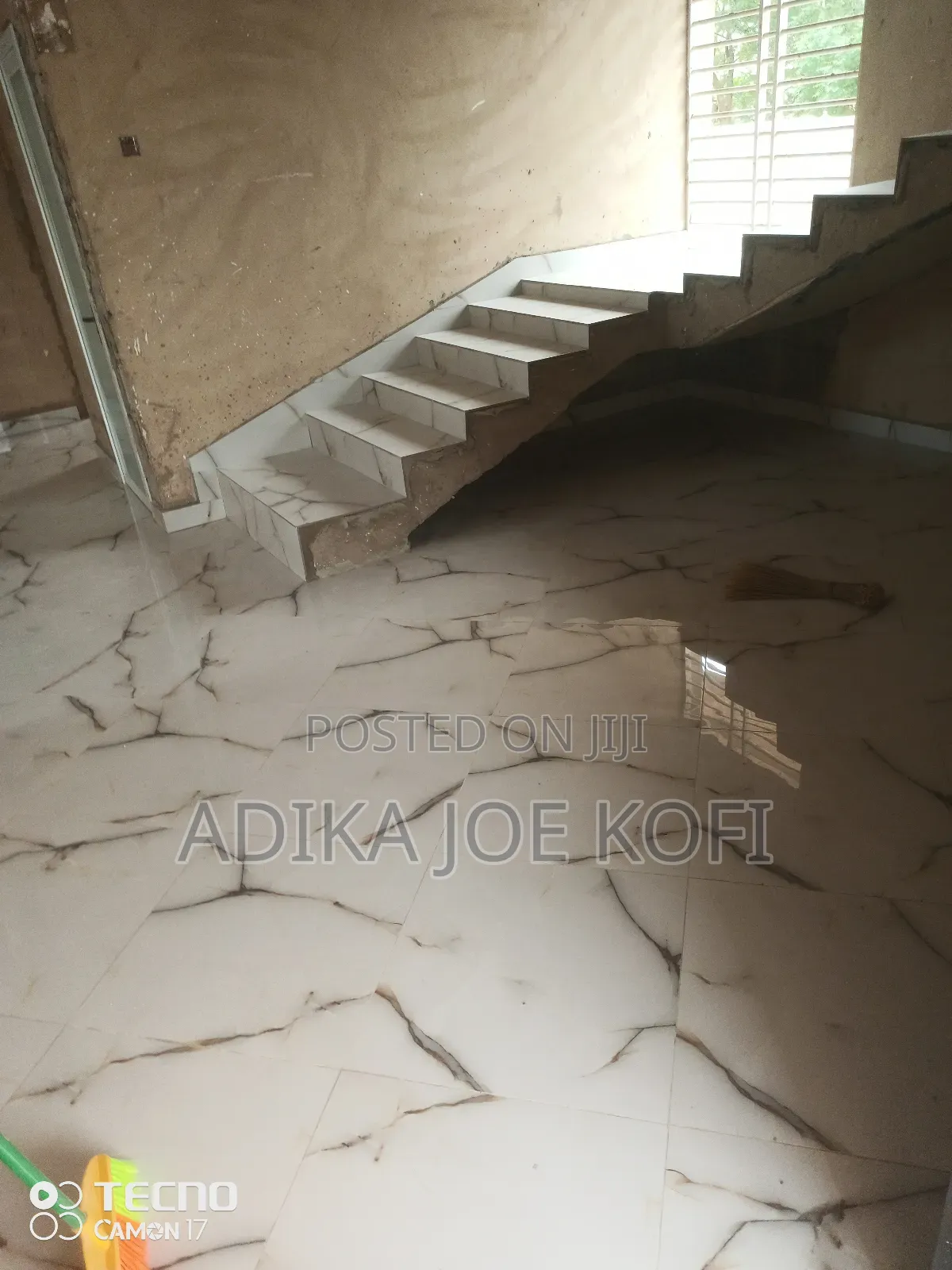 Perfect Tiles Workers