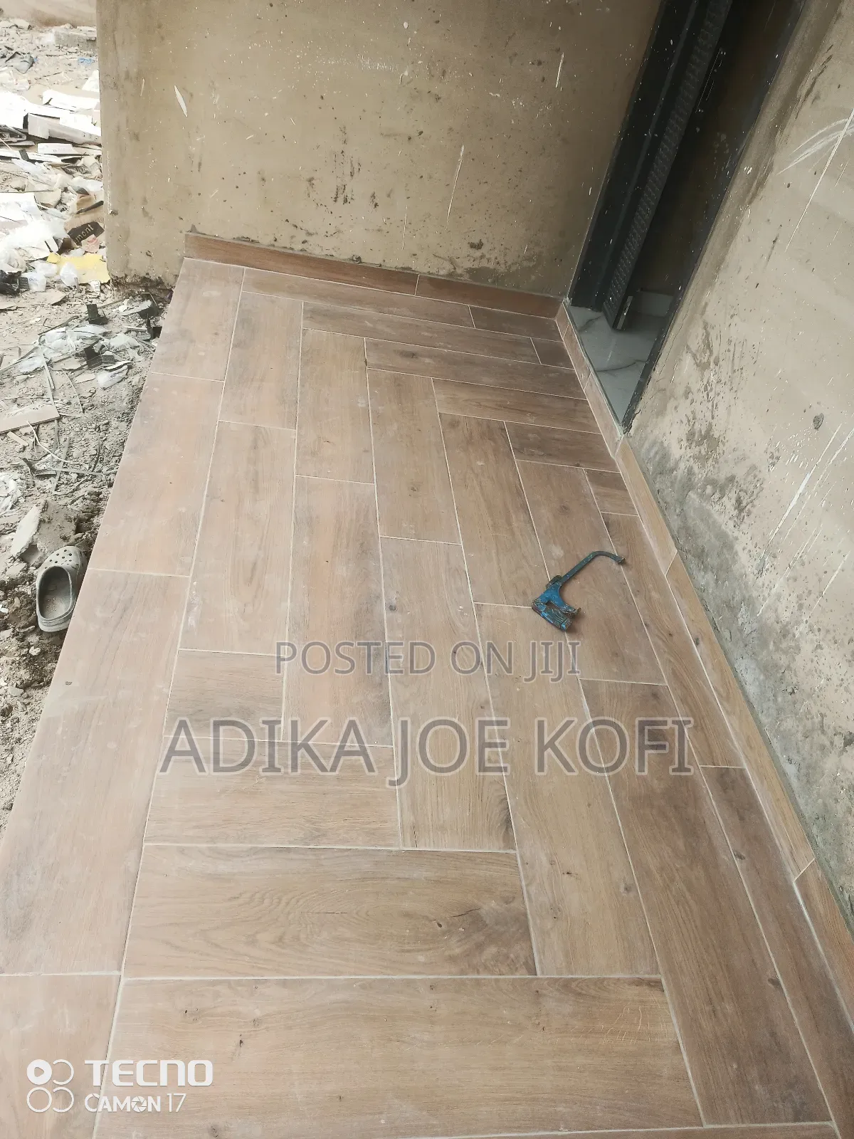 Perfect Tiles Workers