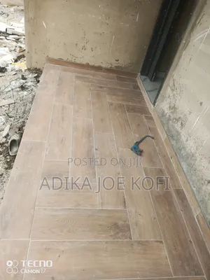 Perfect Tiles Workers