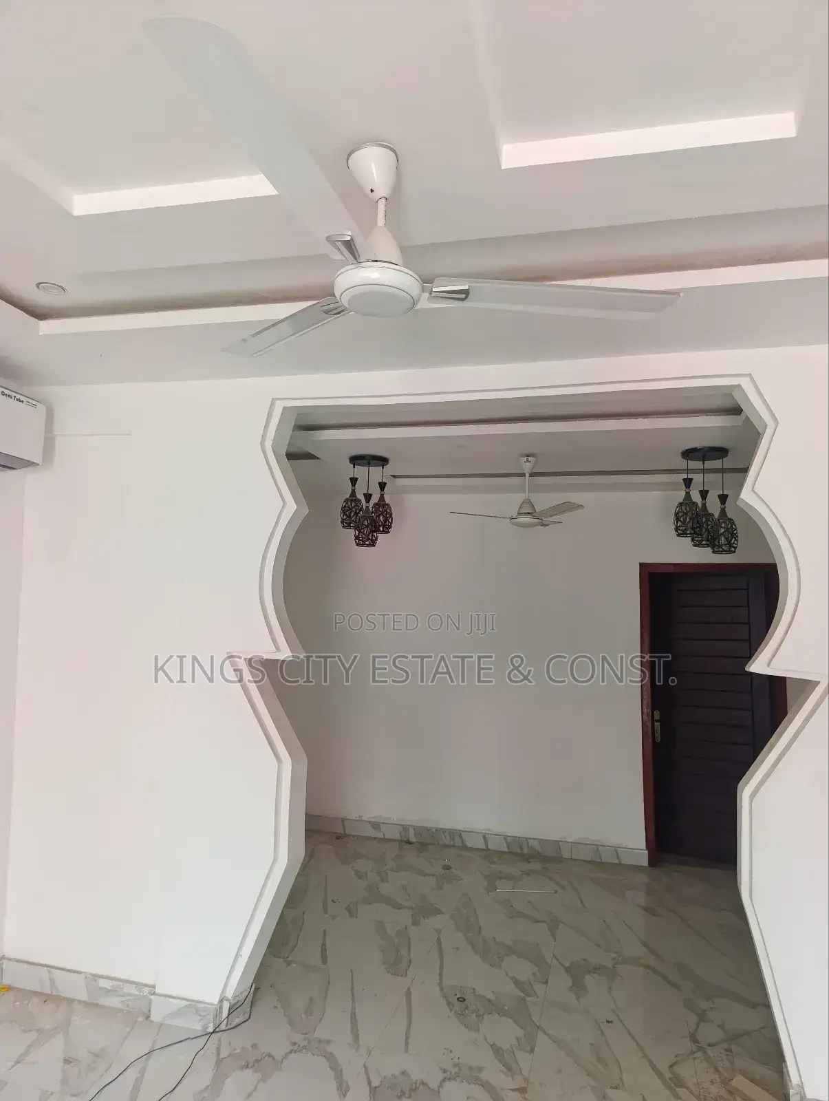 5bdrm House in Kwabenya-Acp-Estate, Dome for sale