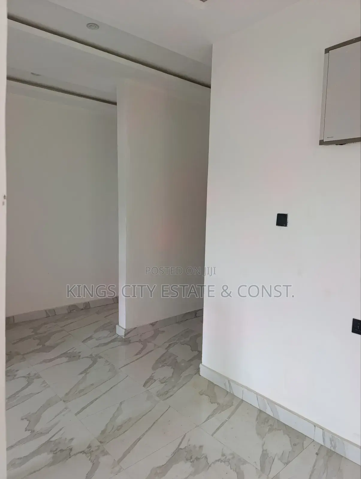 5bdrm House in Kwabenya-Acp-Estate, Dome for sale