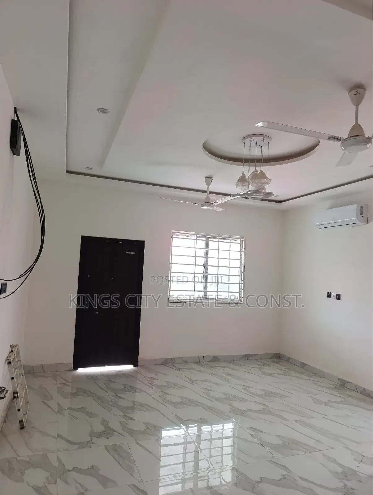 5bdrm House in Kwabenya-Acp-Estate, Dome for sale