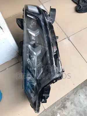 Mitsubishi Outlander 2019 Headlights